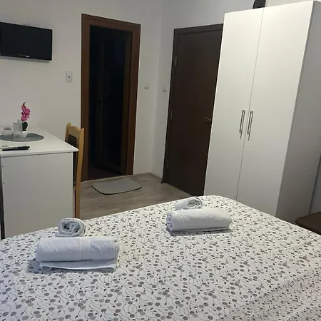 Ξενοδοχείο Family Alex