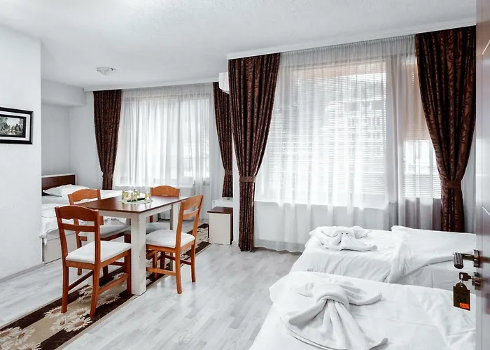 Family Alex Ξενοδοχείο 2*